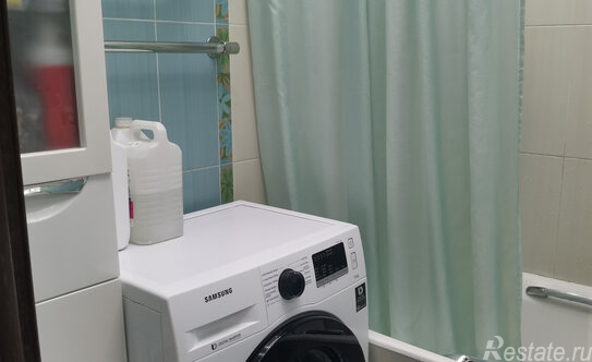 Продажа 2-комн квартиры на вторичном рынке Салтыковская улица,  д. 23 к2