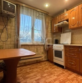 Продажа 2-комн квартиры на вторичном рынке Холодово, Коммунистическая улица,  д. 29