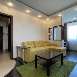 Аренда 2-комн квартиры на вторичном рынке улица Татьяны Макаровой,  д. 4