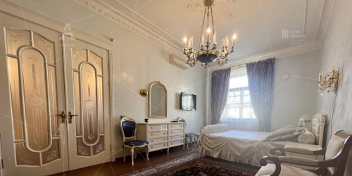 2-комн квартира Караванная улица,  д. 3/35