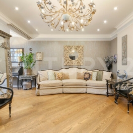 Продажа 4-комн квартиры на вторичном рынке Авиационная улица