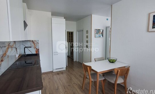 Продажа 2-комн квартиры на вторичном рынке ул Варфоломеевская,  д. 13