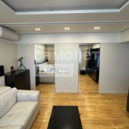 Продажа 3-комн квартиры на вторичном рынке проезд Якушкина,  д. 2