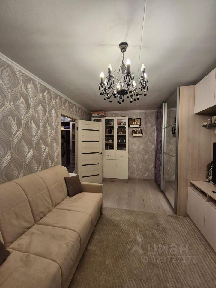 Продажа 1-комн квартиры на вторичном рынке улица Героев Панфиловцев, 45К1