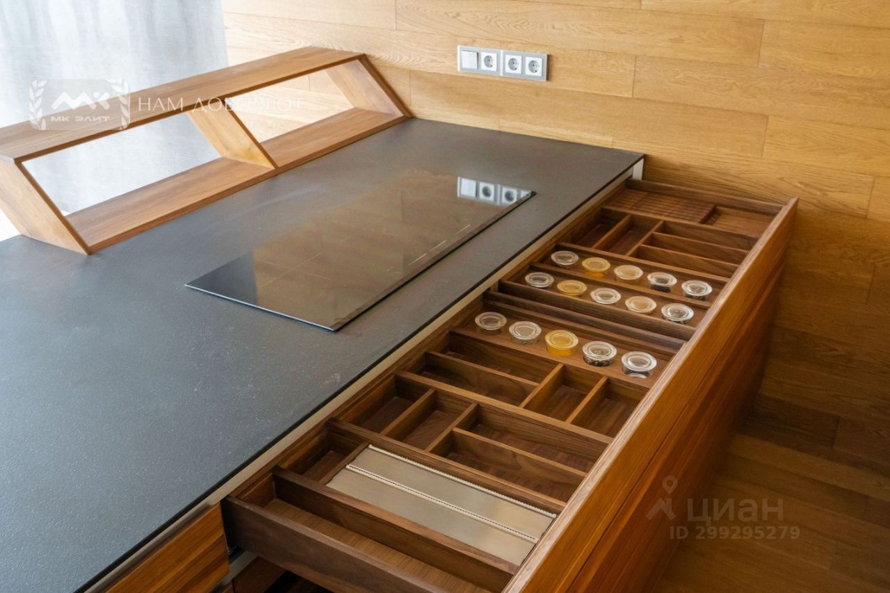 Продажа 3-комн квартиры на вторичном рынке Каменноостровский проспект, 64К2