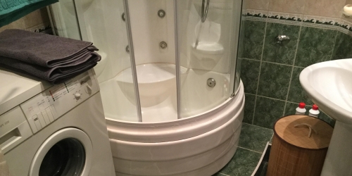 3-комн квартира 2я Алексеевская,  д. 7