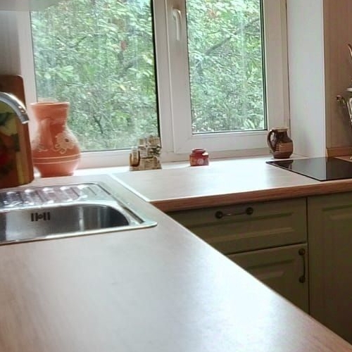 3-комн квартира пос. Сосново, улица Никитина, 20