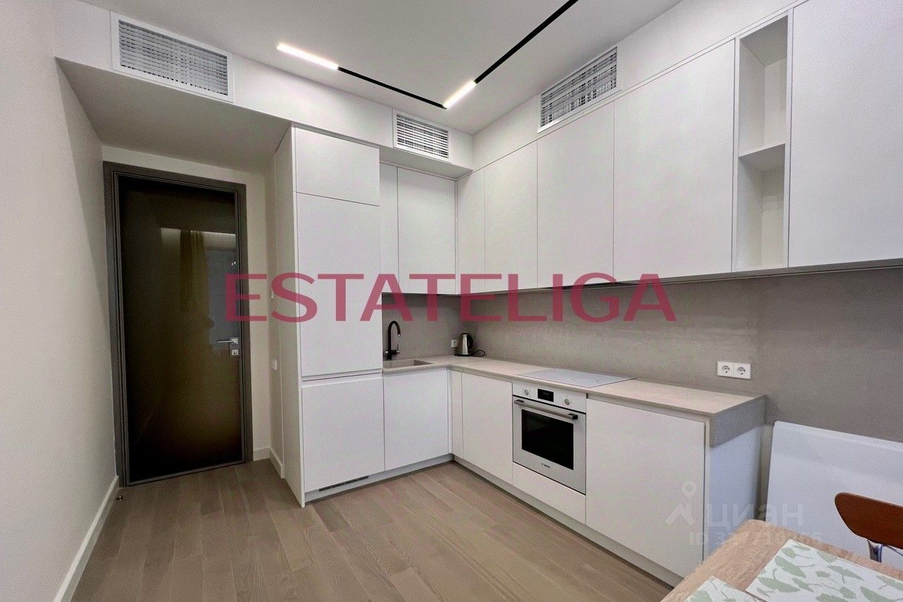 Аренда 2-комн квартиры на вторичном рынке Береговой проезд, 3