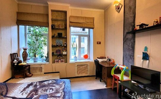 Продажа 4-комн квартиры на вторичном рынке ул Мясная,  д. 19-21