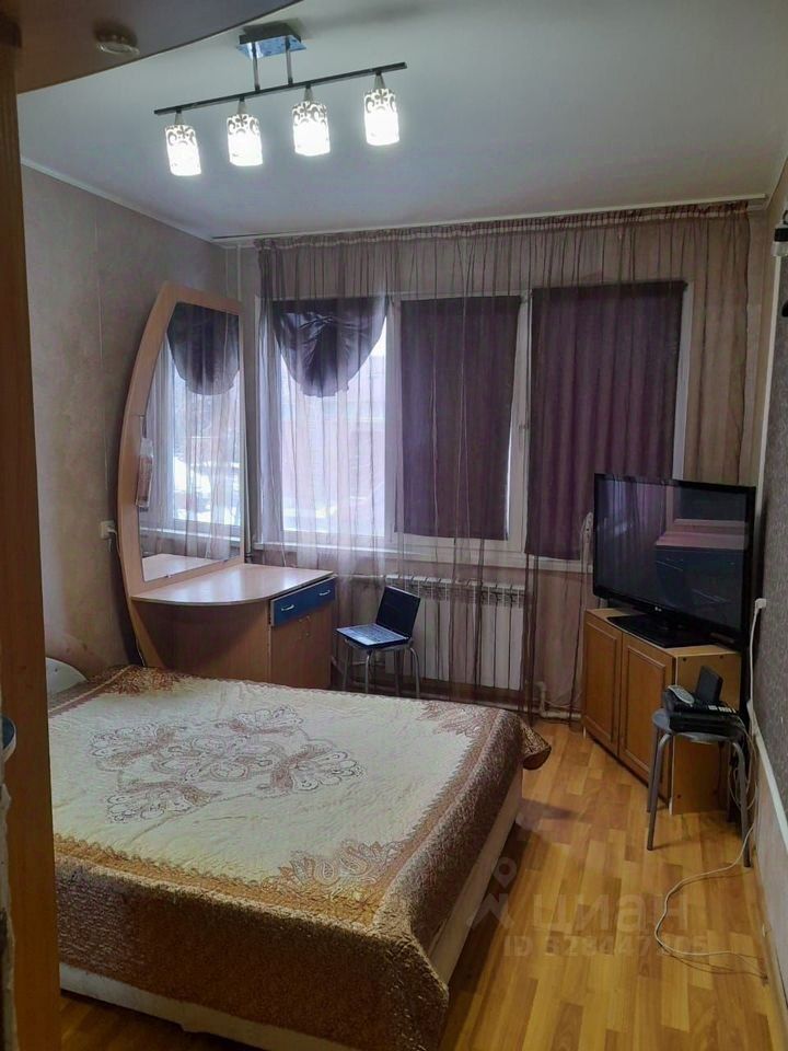 Аренда 3-комн квартиры на вторичном рынке улица Маршала Захарова, 19К1