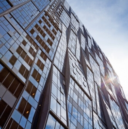 Продажа 3-комн квартиры на вторичном рынке ул Мосфильмовская,  д. 8,  к. 1