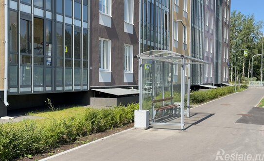 Продажа 2-комн квартиры на вторичном рынке Струве ул,  д. 4