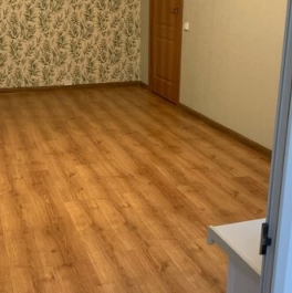 Продажа 2-комн квартиры на вторичном рынке улица Маршала Бирюзова,  д. 43