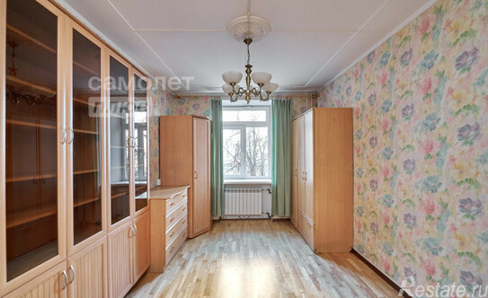 Продажа 2-комн квартиры на вторичном рынке ул Маршала Бирюзова,  д. 18