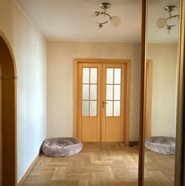 Продажа 4-комн квартиры на вторичном рынке улица Маршала Захарова,  д. 6 к3