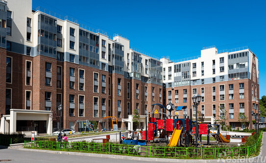 Продажа 1-комн квартиры на вторичном рынке Петергофское ш,  д. 84,  к. 11