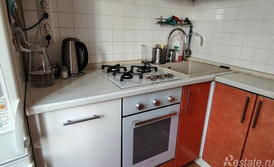 Продажа 2-комн квартиры на вторичном рынке ул Живописная,  д. 17,  к. 2