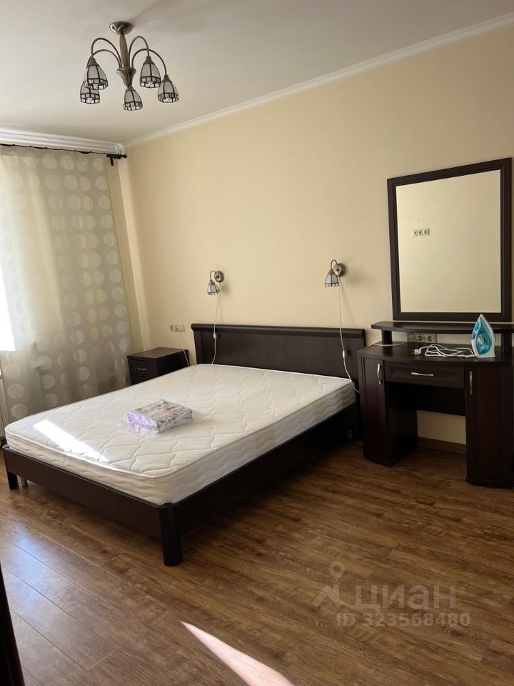 Аренда 2-комн квартиры на вторичном рынке улица Генерала Глаголева, 19