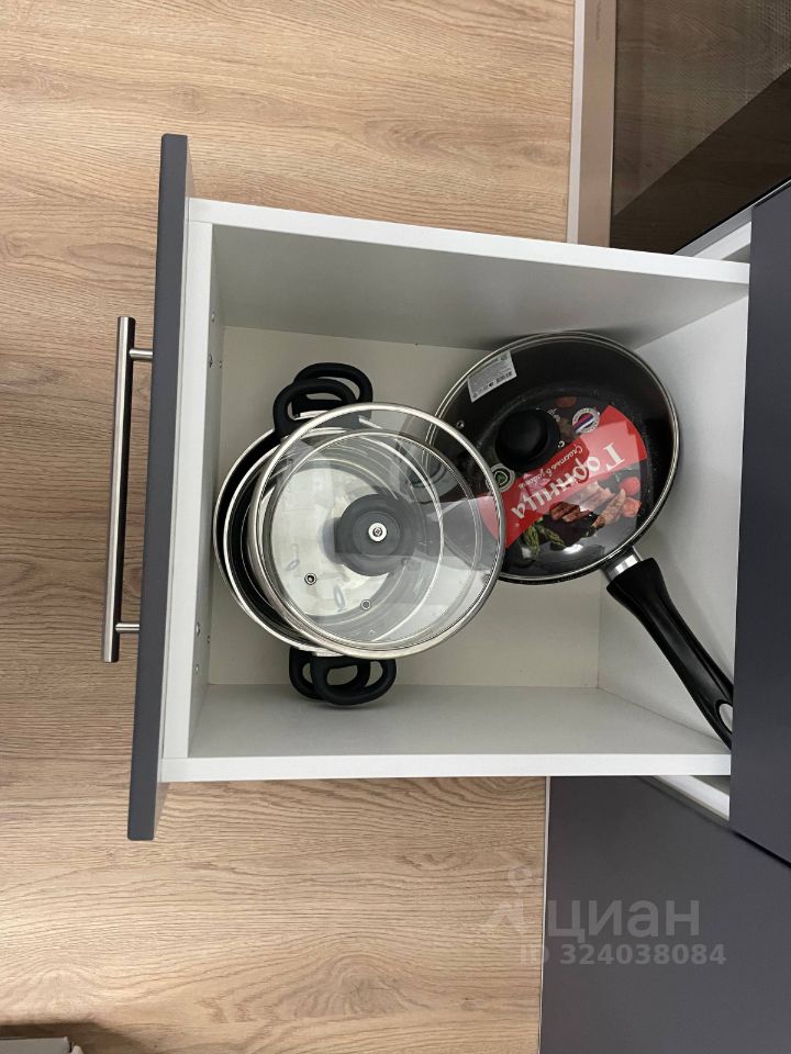 Аренда 2-комн квартиры на вторичном рынке Мирный пгт, улица Академика Северина, 14