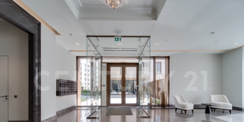 3-комн квартира Полянка Б. ул., 44