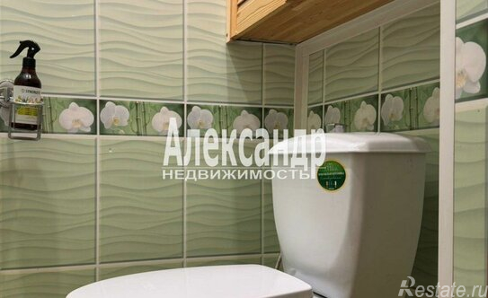 Продажа 2-комн квартиры на вторичном рынке Петергоф г, Юты Бондаровской ул,  д. 20