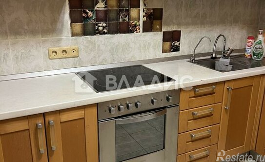 Продажа 2-комн квартиры на вторичном рынке улица Генерала Глаголева,  д. 30 к5