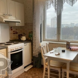 Продажа 3-комн квартиры на вторичном рынке Ленинский пр-кт,  д. 123,  к. 1