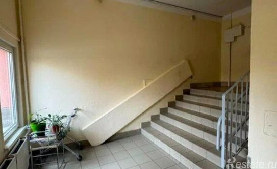 Продажа 3-комн квартиры на вторичном рынке Предпортовый 5-й проезд,  д. 10 к1