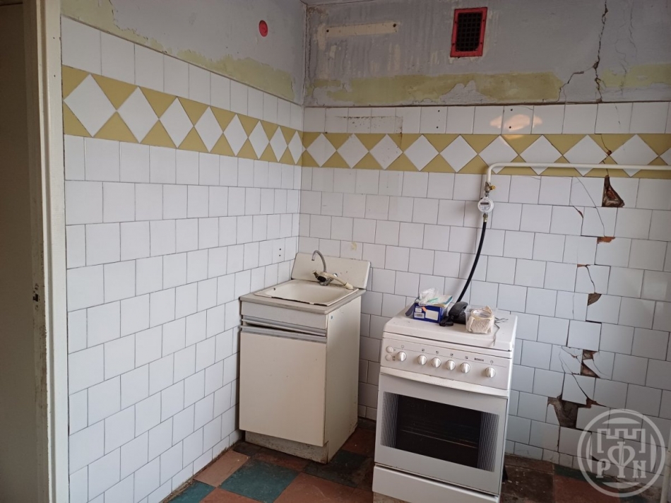 Продажа 2-комн квартиры на вторичном рынке Петергоф г., Чебышевская ул. ,  д. 4,  к. 3