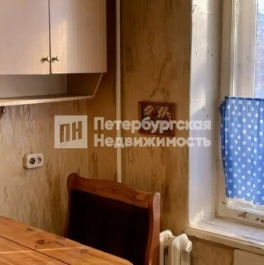 Продажа 2-комн квартиры на вторичном рынке Волхов, ул Александра Лукьянова,  д. 20А