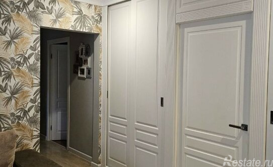 Продажа 4-комн квартиры на вторичном рынке Каргопольская улица,  д. 13 к1