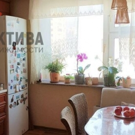 Продажа 3-комн квартиры на вторичном рынке улица Васильцовский Стан,  д. 11