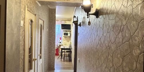 2-комн квартира улица Летчика Бабушкина, 16К2