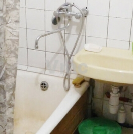 Продажа 2-комн квартиры на вторичном рынке улица Новинки,  д. 5