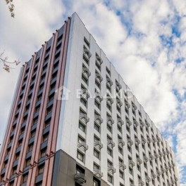Продажа 1-комн квартиры на вторичном рынке Светланова ул,  д. 11 к1