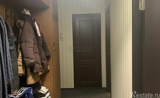 Продажа 2-комн квартиры на вторичном рынке ул Новоорловская,  д. 8,  к. 2