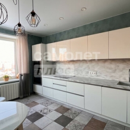 Продажа 3-комн квартиры на вторичном рынке Западный, ул Лунная,  д. 31,  к. 1