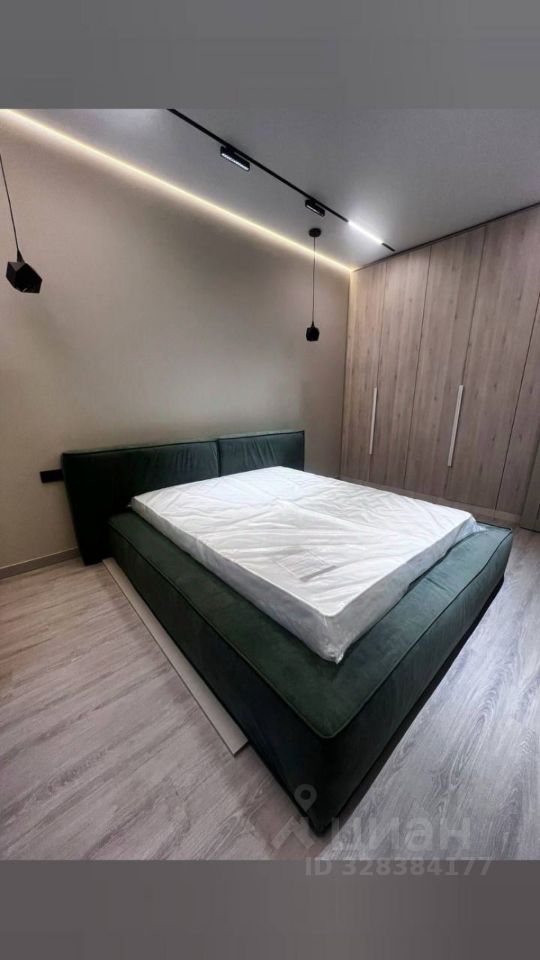 Продажа 1-комн квартиры на вторичном рынке Кутузовский проспект, 12