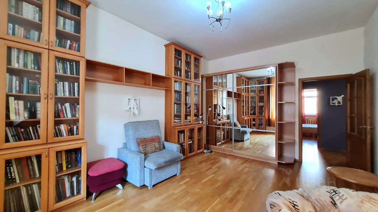 Аренда 2-комн квартиры на вторичном рынке улица Шамшева, 13