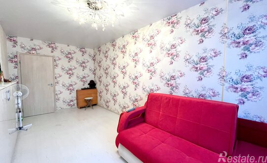 Продажа 2-комн квартиры на вторичном рынке улица Крыленко,  д. 1 к1 с2