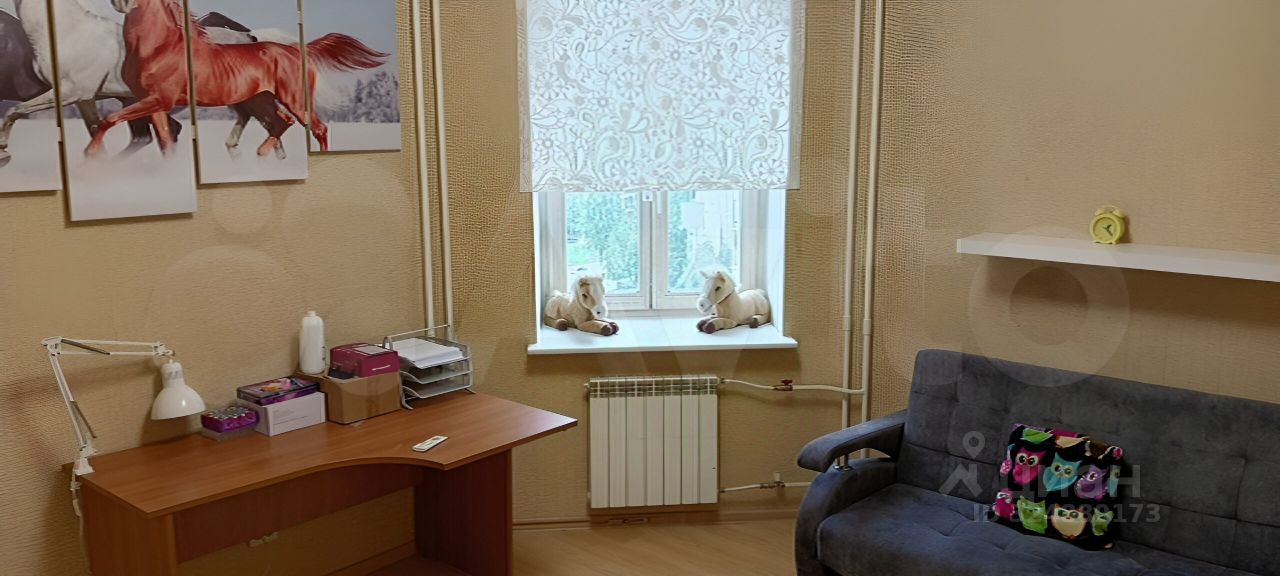 Продажа 3-комн квартиры на вторичном рынке Новоколомяжский проспект, 4К1