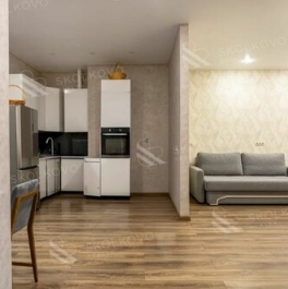 Продажа 4-комн квартиры на вторичном рынке Мосфильмовская улица,  д. 8