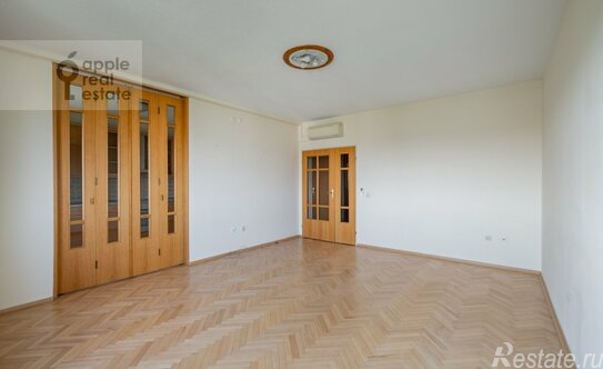 Аренда 3-комн квартиры на вторичном рынке ул Стасовой,  д. 4