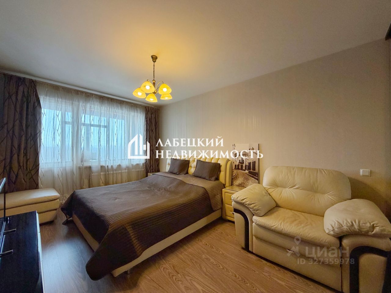 Продажа 1-комн квартиры на вторичном рынке Малая Балканская улица, 50к1