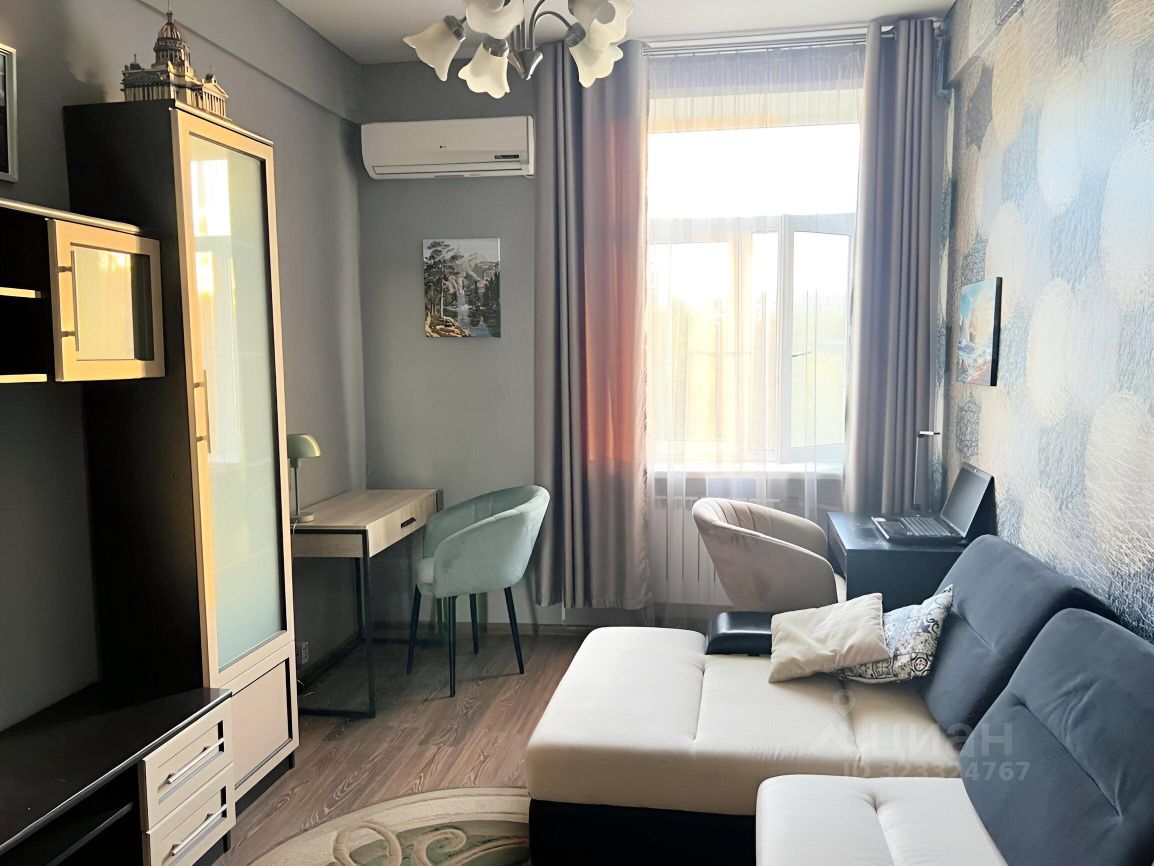 Продажа 2-комн квартиры на вторичном рынке Михалковская улица, 40