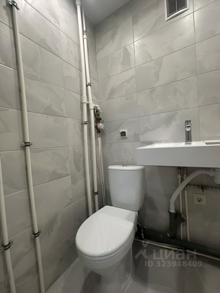 Продажа 1-комн квартиры на вторичном рынке Колпино, Октябрьская улица, 47