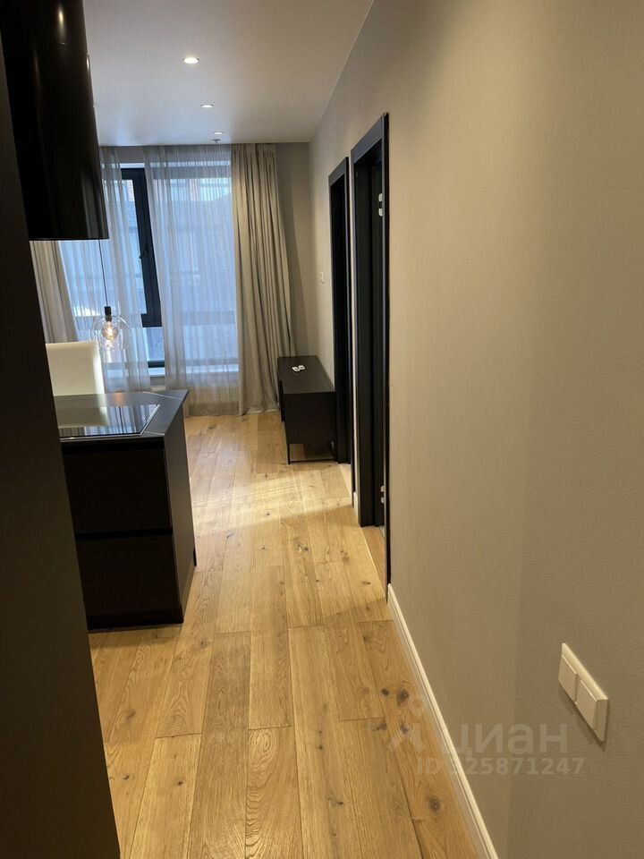 Продажа 2-комн квартиры на вторичном рынке Духовской пер,  д. 19