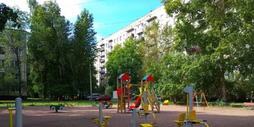 2-комн квартира Белы Куна ул. ,  д. 19,  к. 2