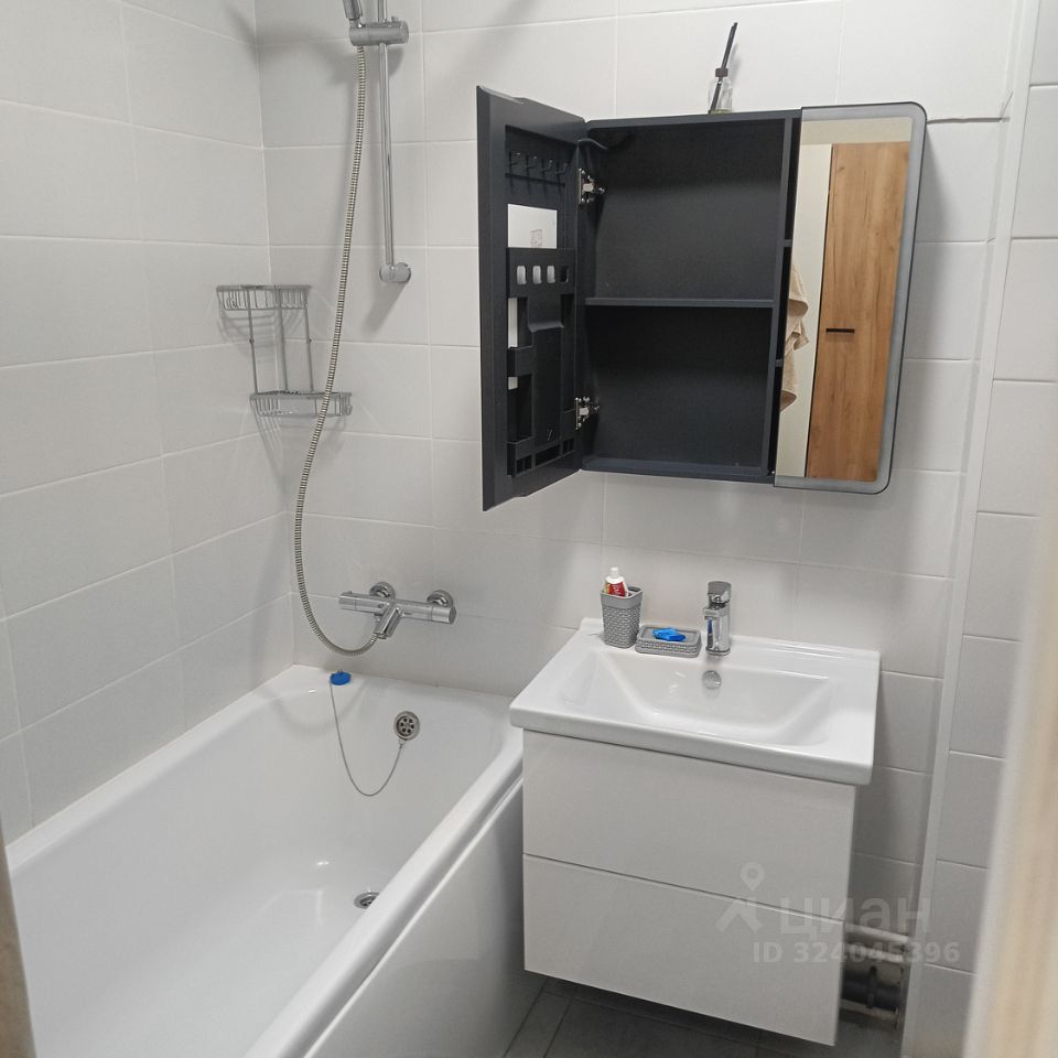 Аренда 1-комн квартиры на вторичном рынке улица Русановская, 18к8