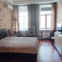 Аренда 2-комн квартиры на вторичном рынке 18-я линия,  д. 11